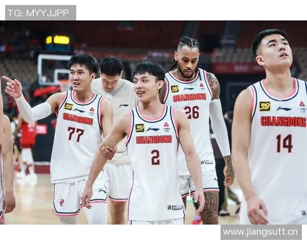 CBA球队赛季战术演变与教练团队协作对比赛格局的深远影响研究