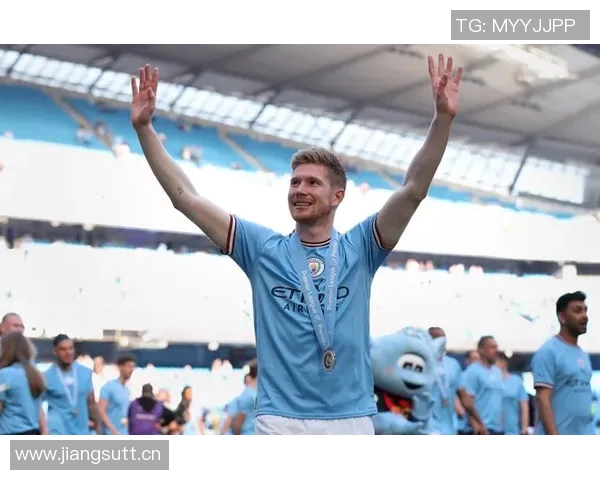 德布劳内当选英超月度最佳球员表现全面团队核心实至名归 德布劳内当选英超月度最佳球员表现全面团队核心实至名归