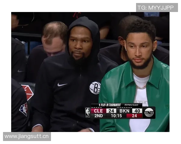 季后赛惊曝内幕球员与知名明星疑似恋情曝光引发热议