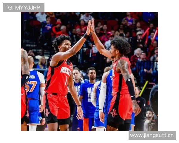 数据解读火箭队本赛季表现起伏不定攻防两端展现出明显不稳定性