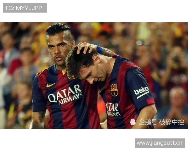 梅西与昔日巴萨队友激烈碰撞恩怨再度上演成焦点 梅西与昔日巴萨队友激烈碰撞恩怨再度上演成焦点