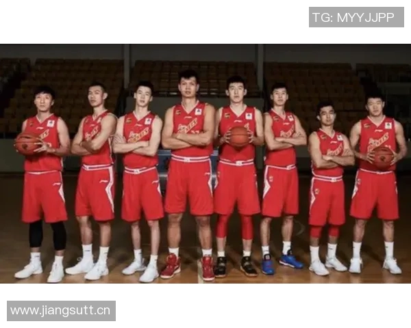 CBA球员合同期限与转会对联盟竞争格局及球队战略影响分析 CBA球员合同期限与转会对联盟竞争格局及球队战略影响分析