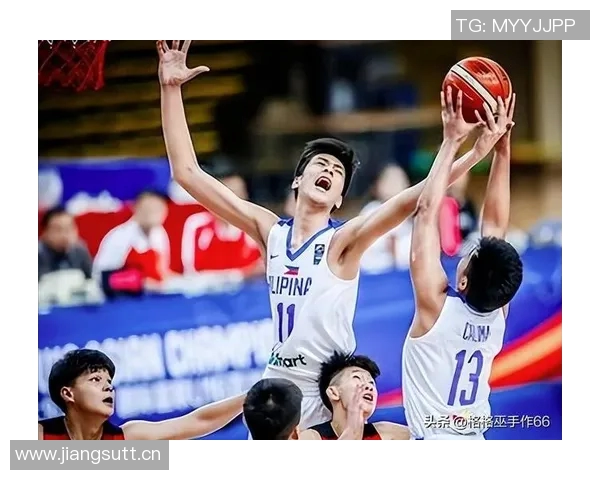 中国男篮全新战术体系首次亮相表现亮眼强势大胜韩国展现团队新风貌